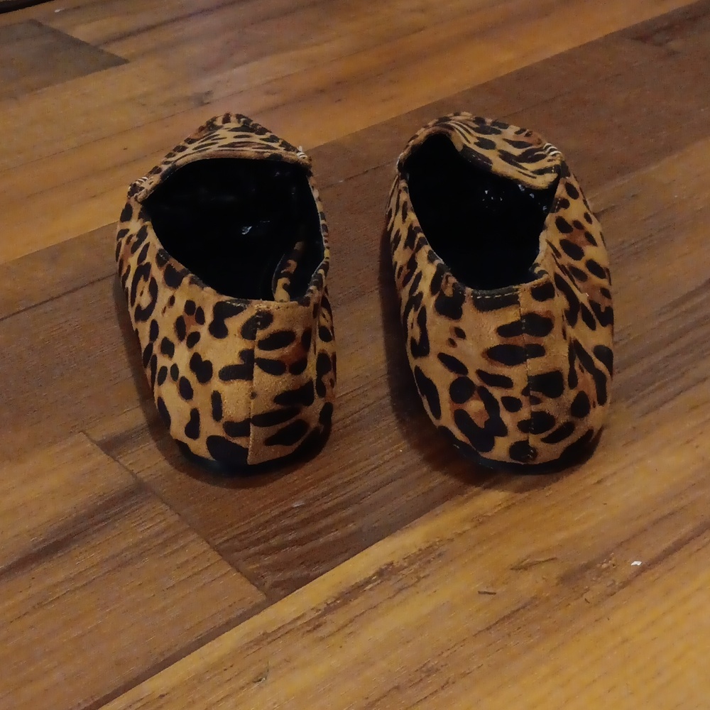 Ladies Shoes - Picture 3 of 6